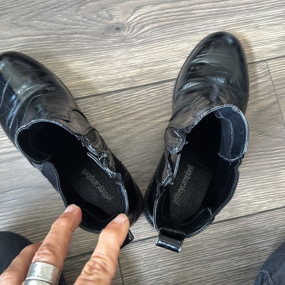 Black Jeffery Campbell crocodile embossed leather boots size 8 - Picture 10 of 13